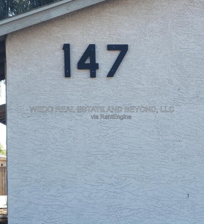 Building Photo - 147 W Inglewood St