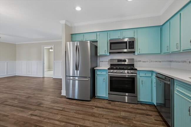 Building Photo - 606 Warsaw Dr