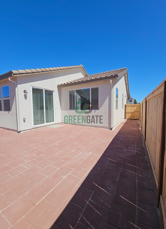 Building Photo - New Build Home Now Available in Hughson! 3 Bedroom, 2 Bath.