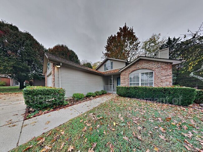 Building Photo - 2215 Joann Dr