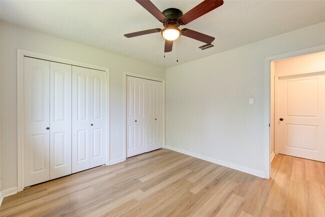 Building Photo - 21319 Park Green Dr