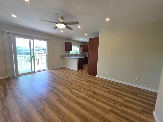 Building Photo - 1030 Kahili Pl