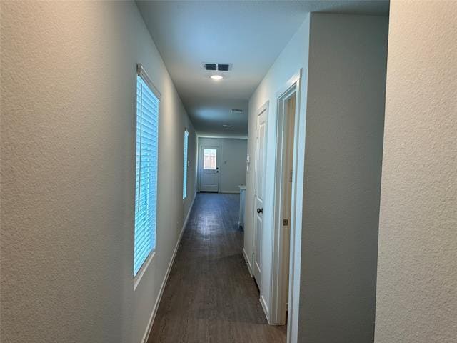Building Photo - 916 Sandhill Crane Ln