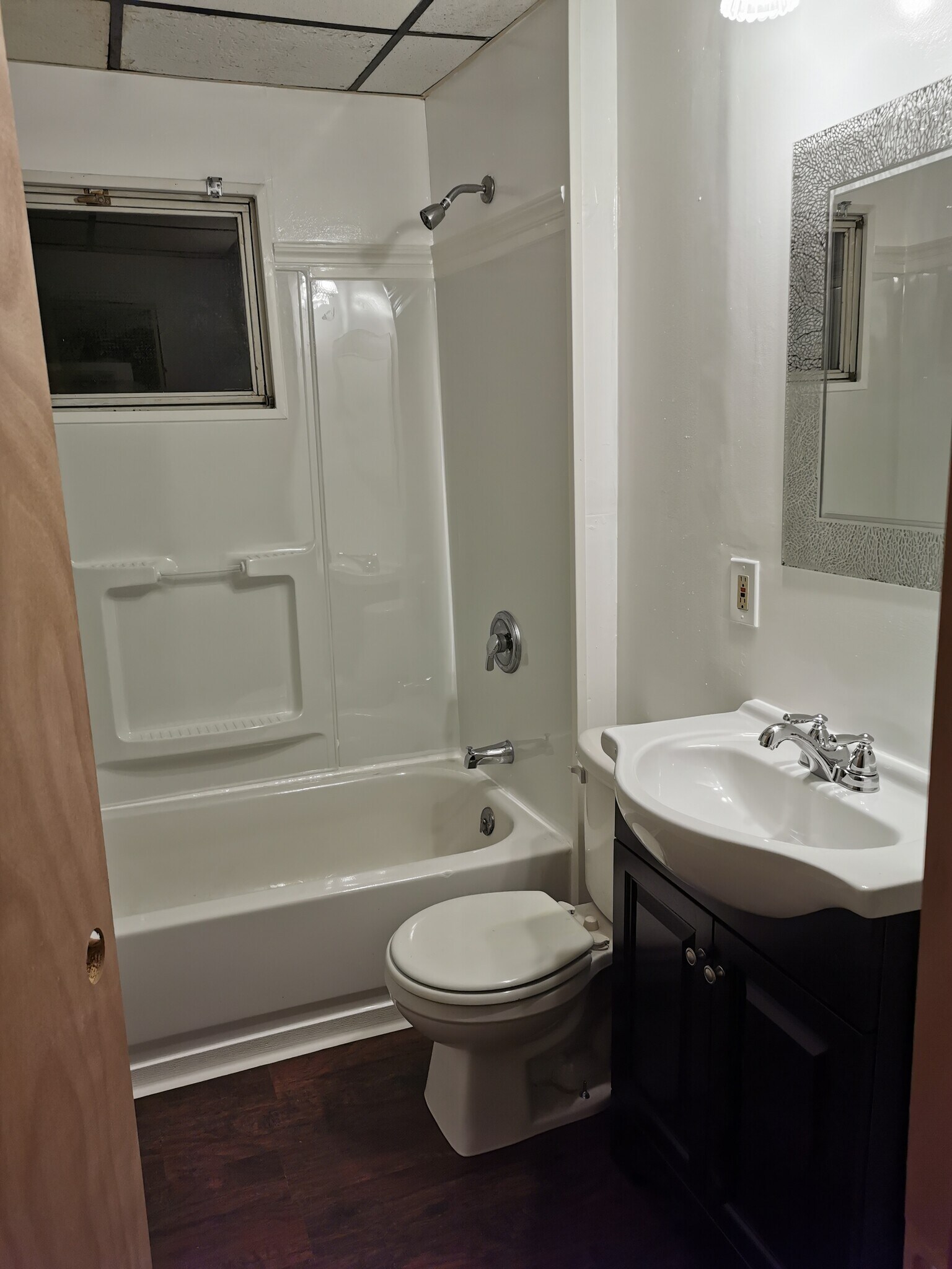 Building Photo - 1901 Seneca St