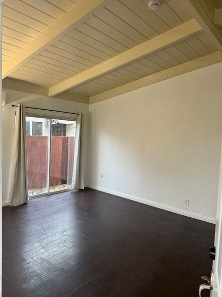 Building Photo - 4360 Custis Ave