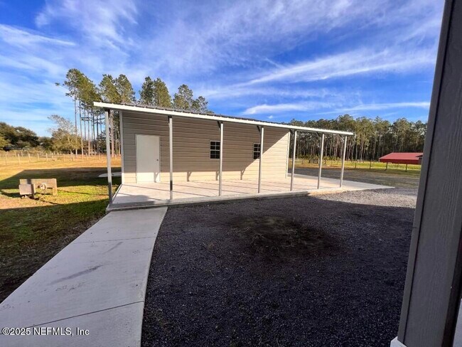 Building Photo - 3103 Co Rd 121