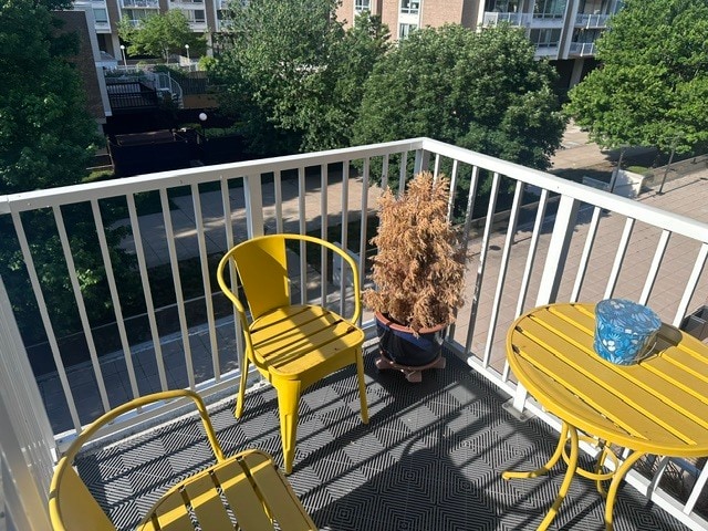 Upstairs balcony - 400 O St SW