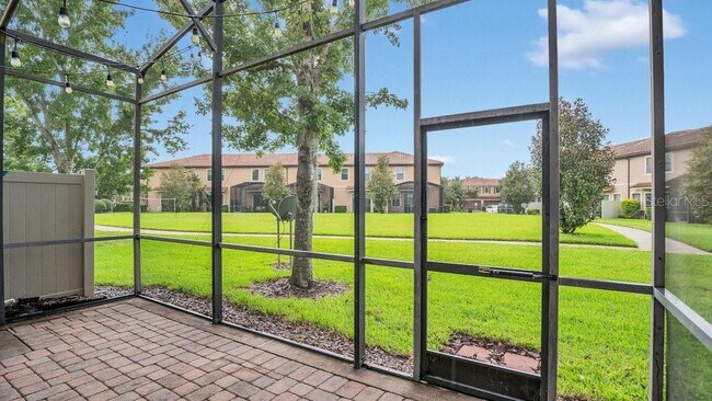 Building Photo - 8057 Prestbury Dr