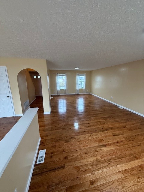 Building Photo - 3221 Kings Realm Ave