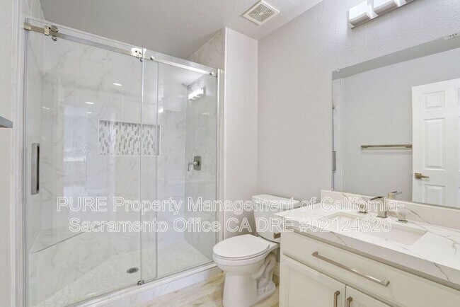 Building Photo - 4909 Concordia Dr