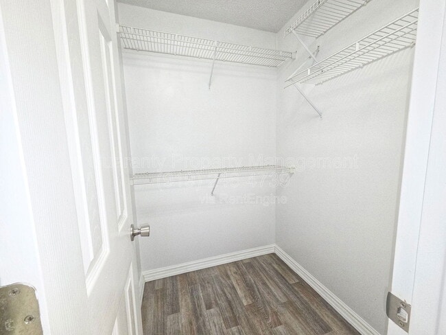 Building Photo - 608 Bayleaf Cir