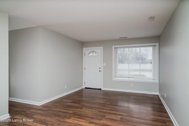 Building Photo - 6604 Rob Roy St
