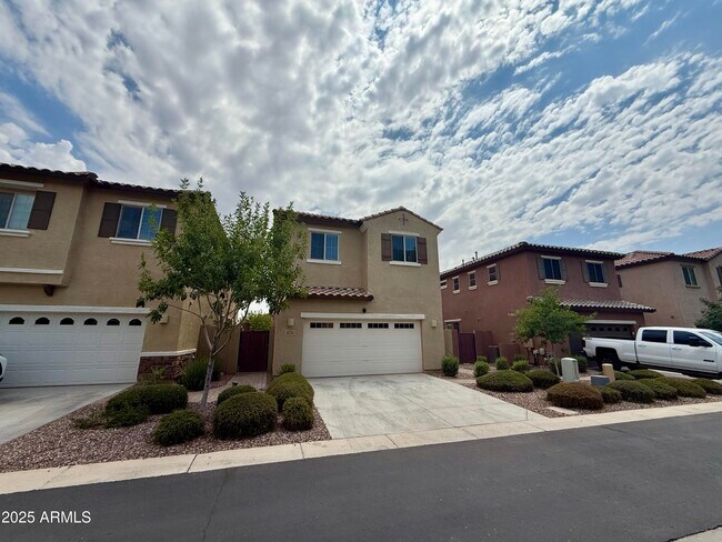 Building Photo - 3231 S Mingus Dr