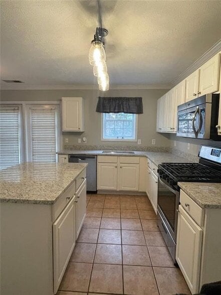 Building Photo - 3797 Seattle Pl NW