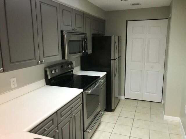 Building Photo - 3023 Alcazar Pl