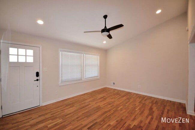 Building Photo - 23 Beauregard Dr