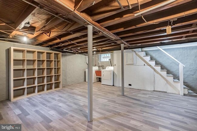 Building Photo - 115 Beech Rd