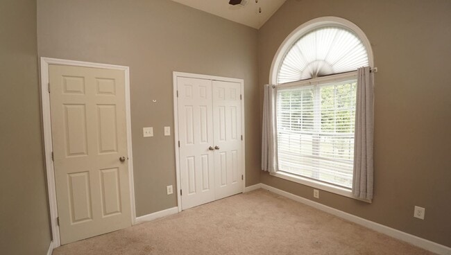 Building Photo - 147 Moonstone Ct