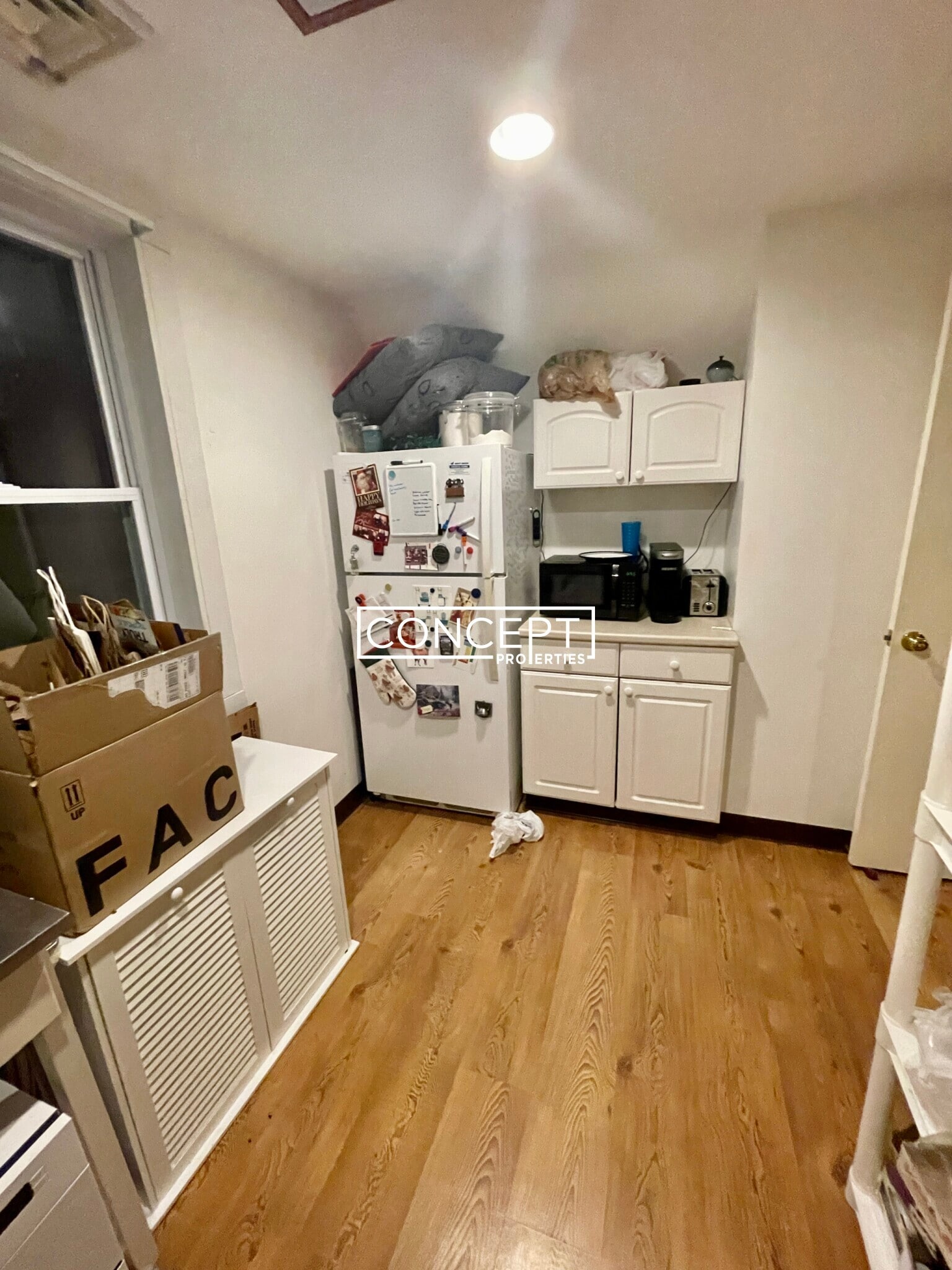 Building Photo - 7 Jay St