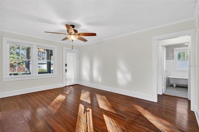 Building Photo - 2905 14th St N