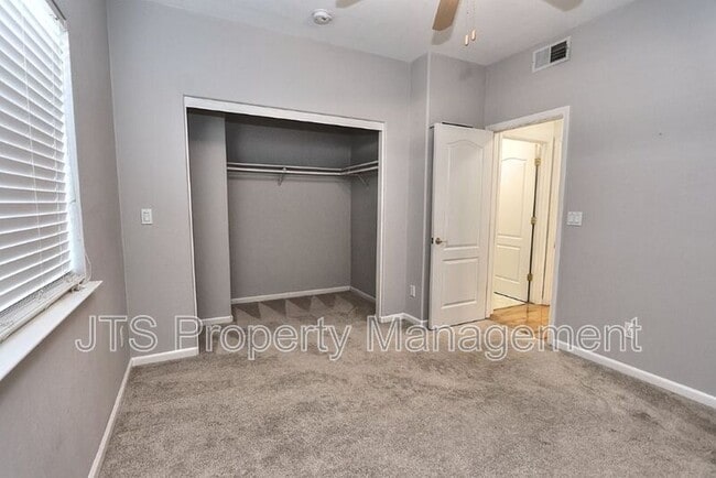 Building Photo - 3232 Balada Way