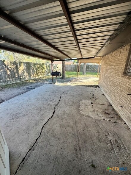 Building Photo - 4602 Dahlia Ln