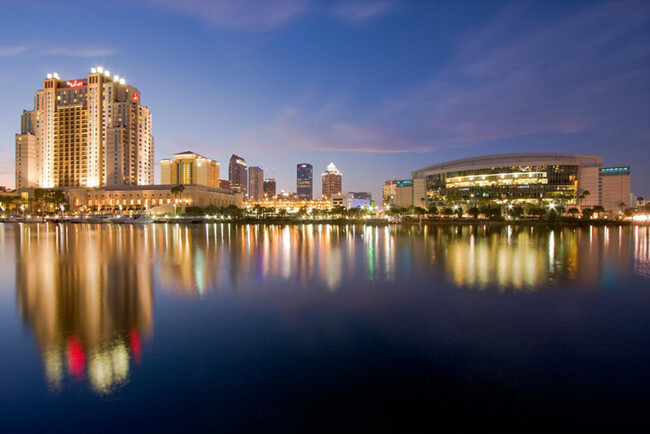 Building Photo - 2109 Bayshore Blvd