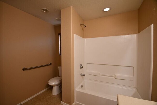 Building Photo - 7628 W Georgetown Way