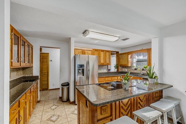Building Photo - 4811 Soundside Dr