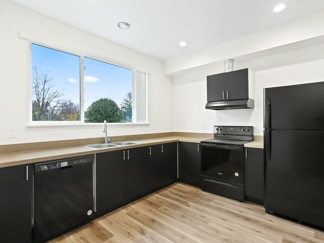 Building Photo - Vancouver Townhouses