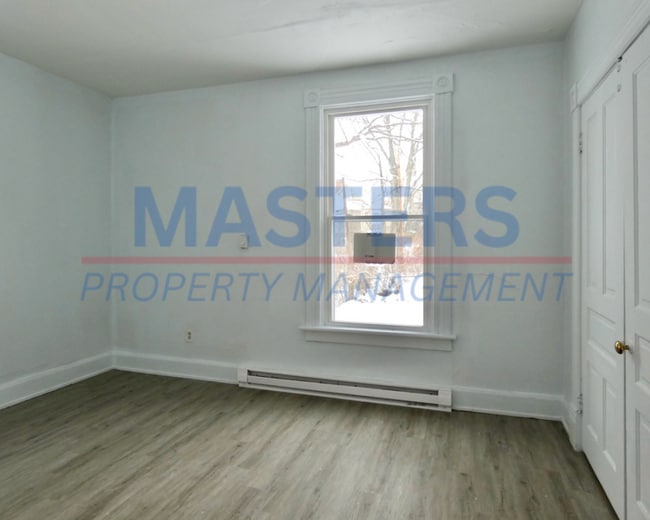 Building Photo - 425 Boston Pl