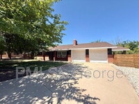Building Photo - 1149 E Elder Cir