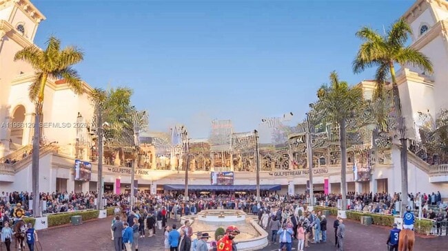 Building Photo - 215 SE 3rd Ave