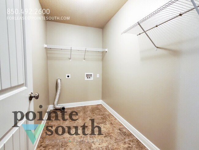 Building Photo - 2263 Somerville Ct