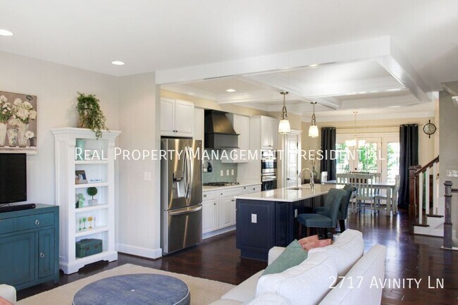 Building Photo - 2717 Avinity Ln