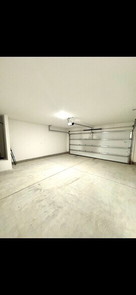 Building Photo - 19276 Gray Horse Dr