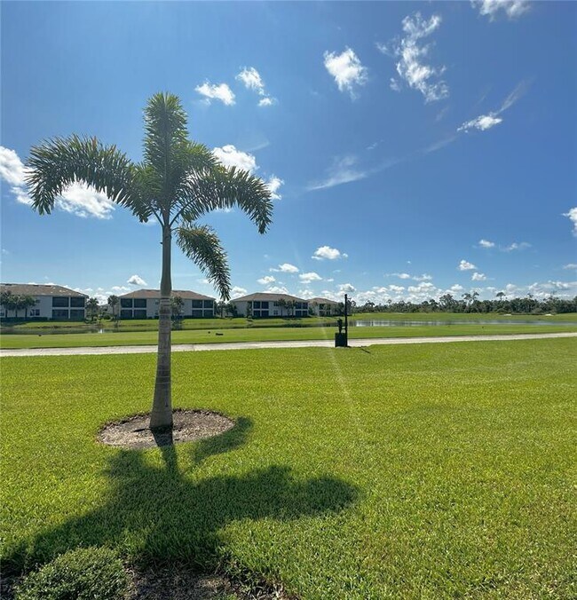 Building Photo - 14040 Heritage Landing Blvd