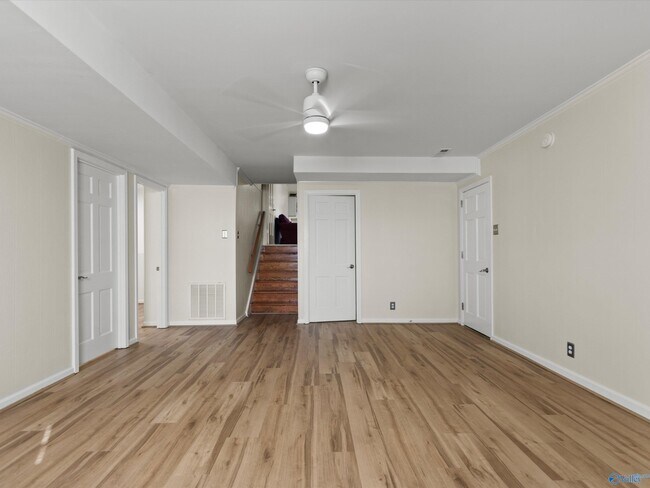 Building Photo - 826 Eldorado Ave SE