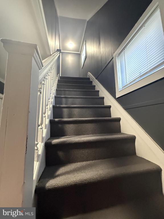 Building Photo - 17 E Foundry St