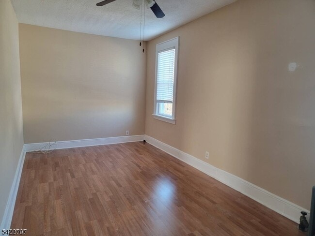 Building Photo - 138 Union St