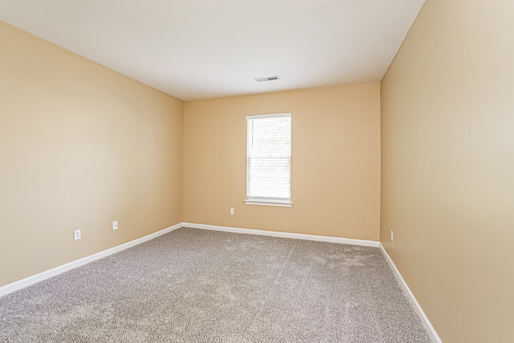 Building Photo - 3644 Thornaby Cir