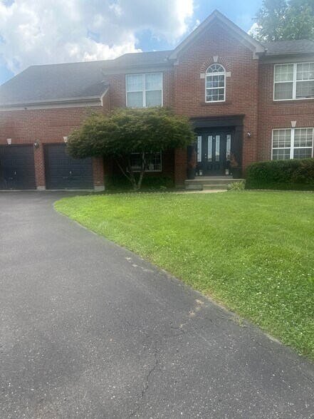 Building Photo - 7320 Lakota Springs Dr