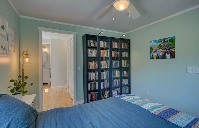 Building Photo - For Rent: Charming 3-Bedroom Home in Bartl...