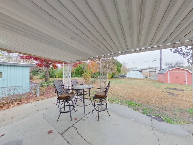 Building Photo - 3534 W 11th St N