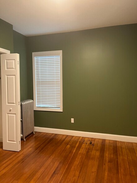 Building Photo - 159 Shawmut St