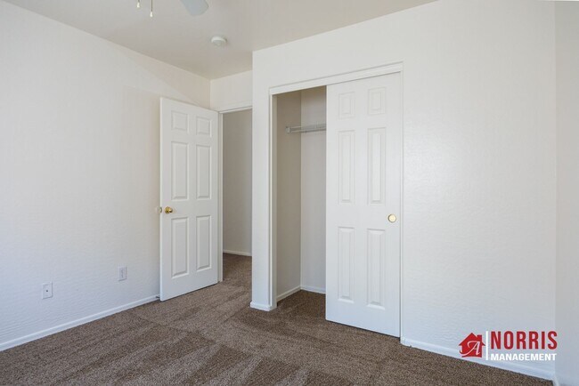 Building Photo - Spacious Home in Magic Ranch in Florence