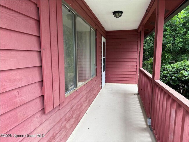 Building Photo - 608 Stevenson Ave