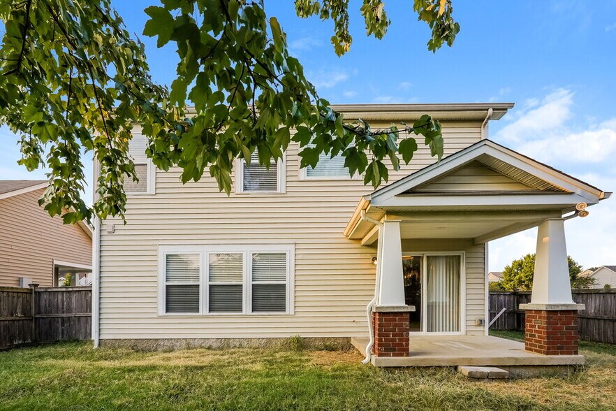 Building Photo - 2145 Erin Ln