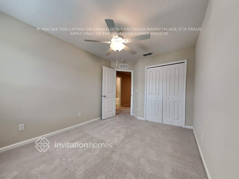 Building Photo - 13305 Shore Grass Dr