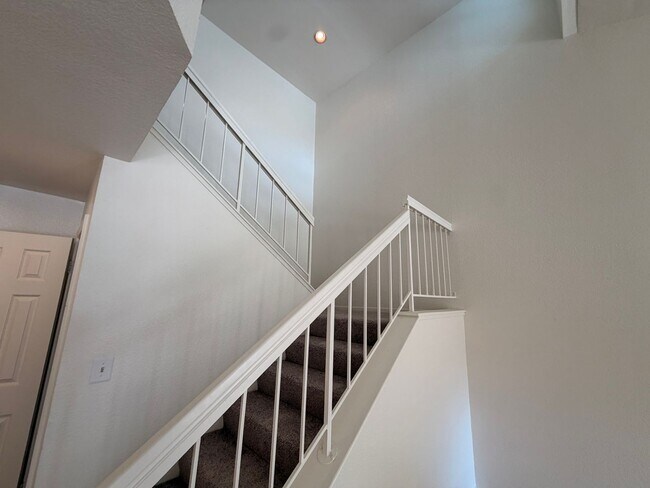 Building Photo - 7379 Stonedale Dr